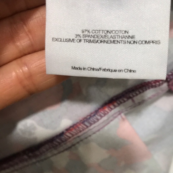 Tory Burch dresses. - Picture 3 of 5